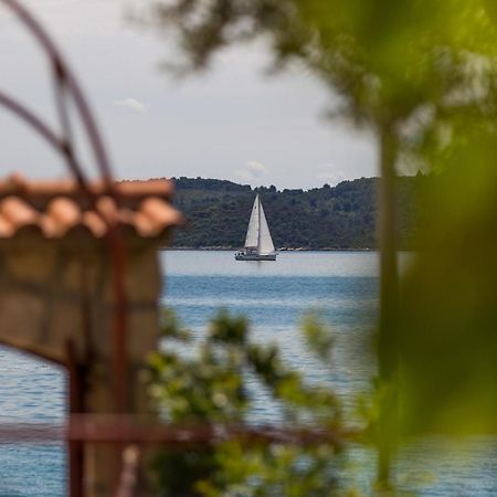 Apartments Marko Trogir Bagian luar foto