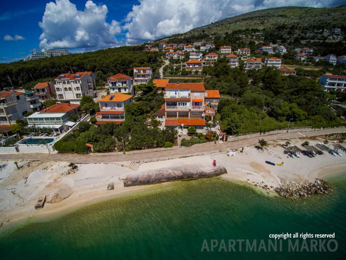 Apartments Marko Trogir Bagian luar foto