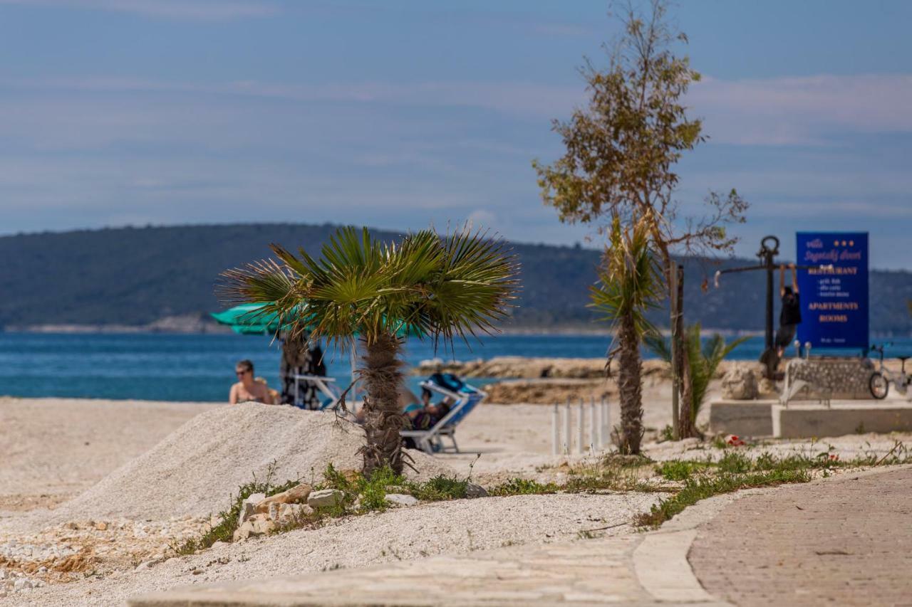 Apartments Marko Trogir Bagian luar foto