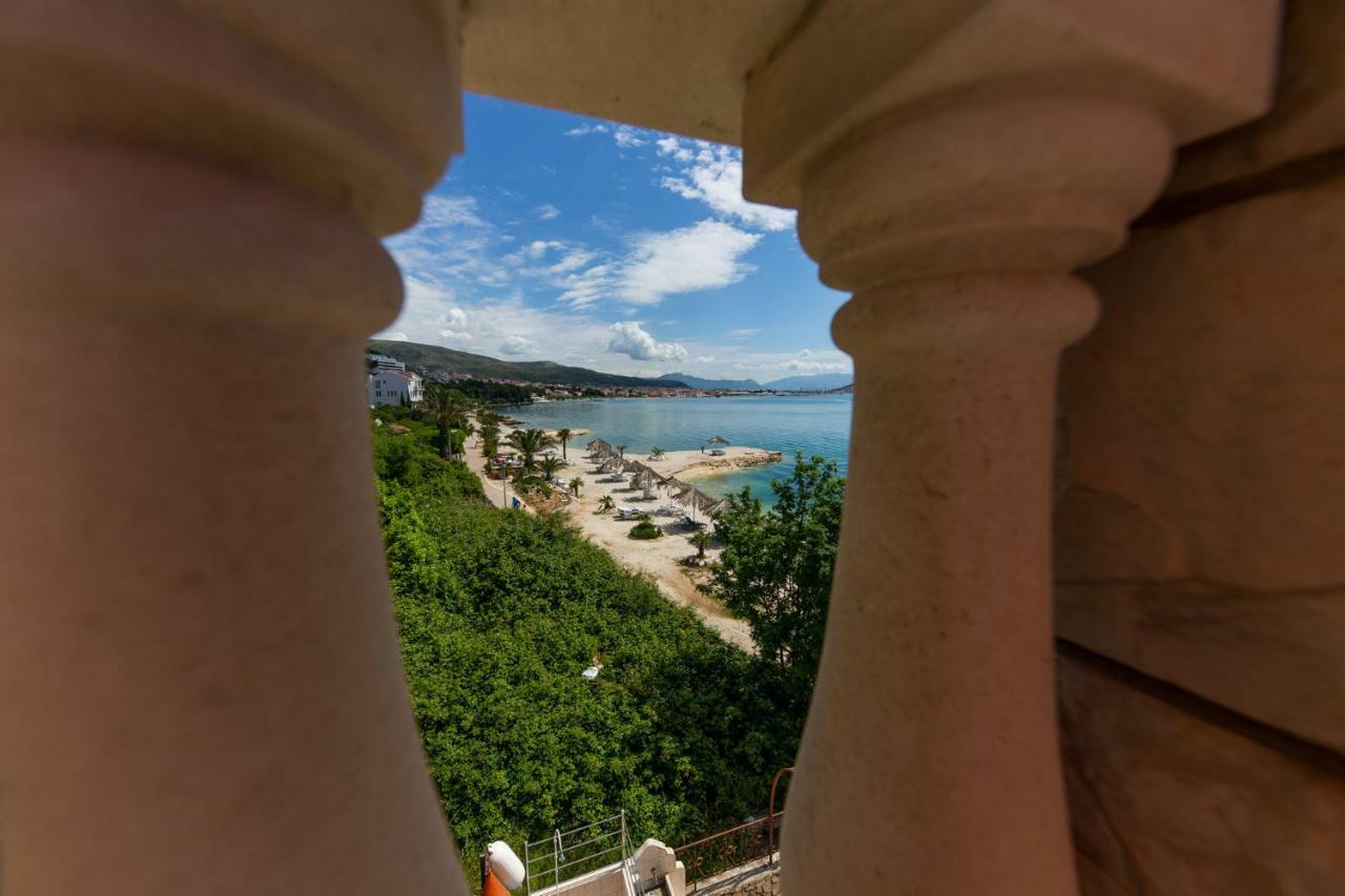 Apartments Marko Trogir Bagian luar foto